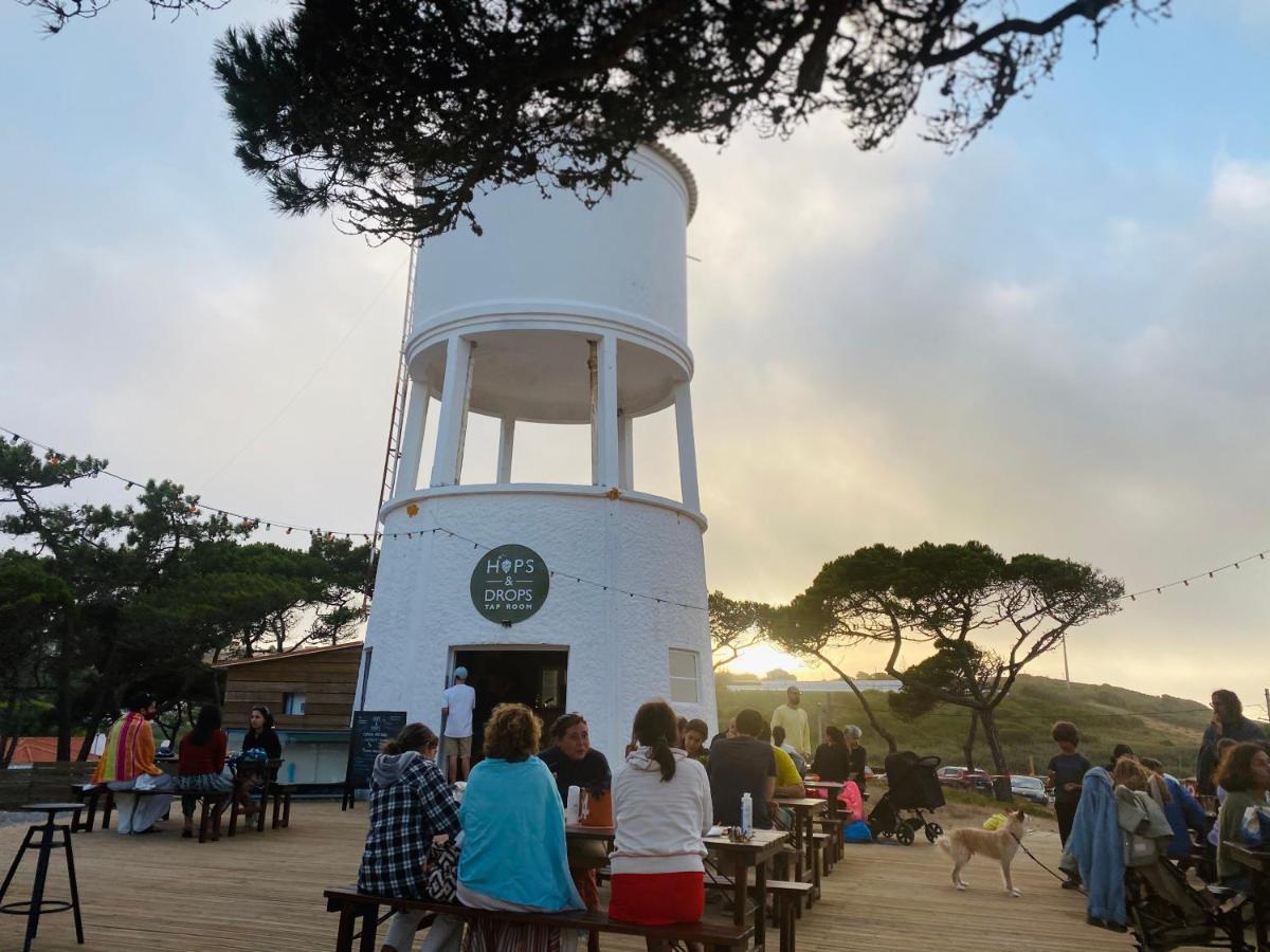 Oasis Backpackers Hostel Sintra Surf コラレス エクステリア 写真