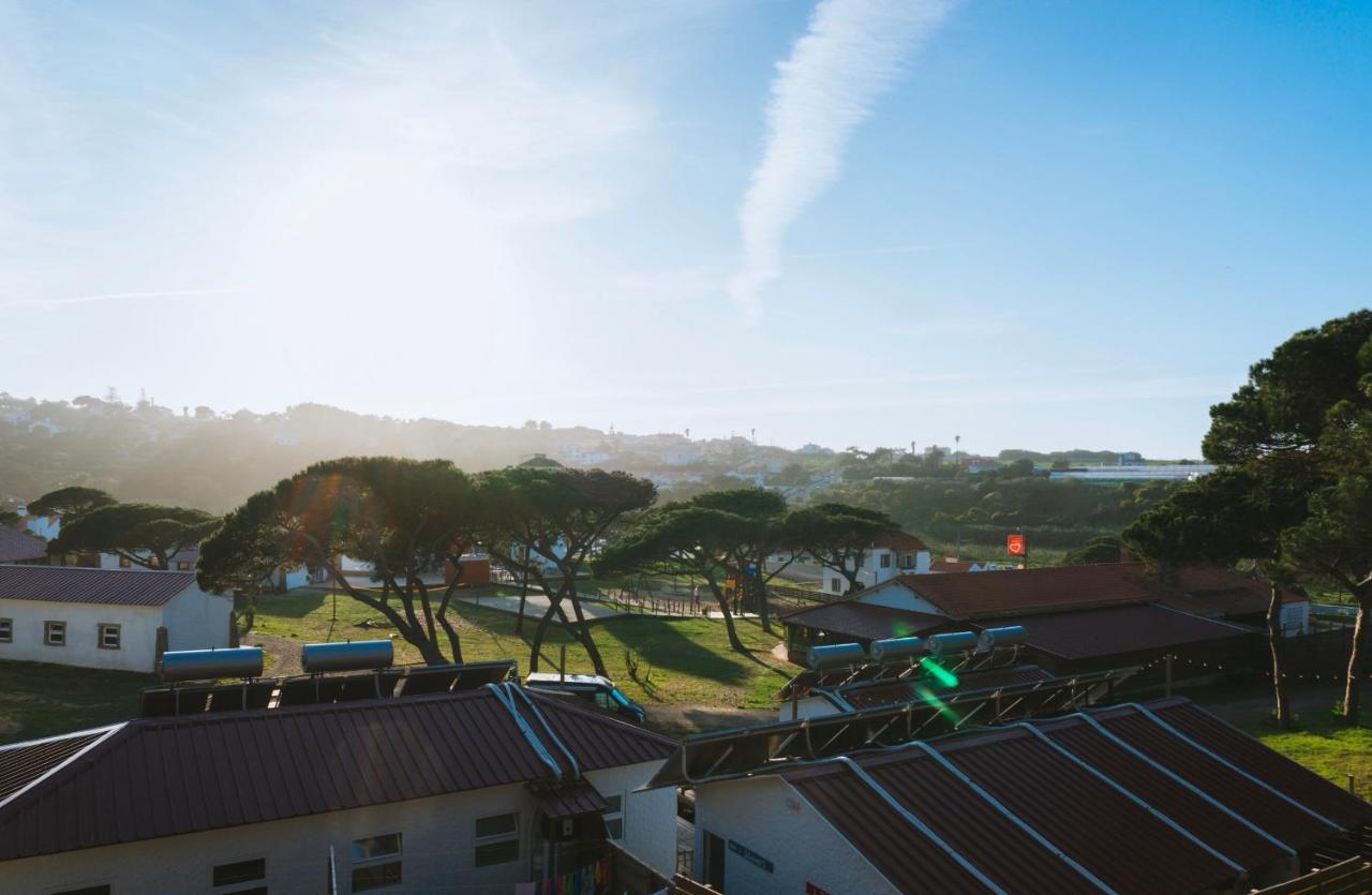 Oasis Backpackers Hostel Sintra Surf コラレス エクステリア 写真